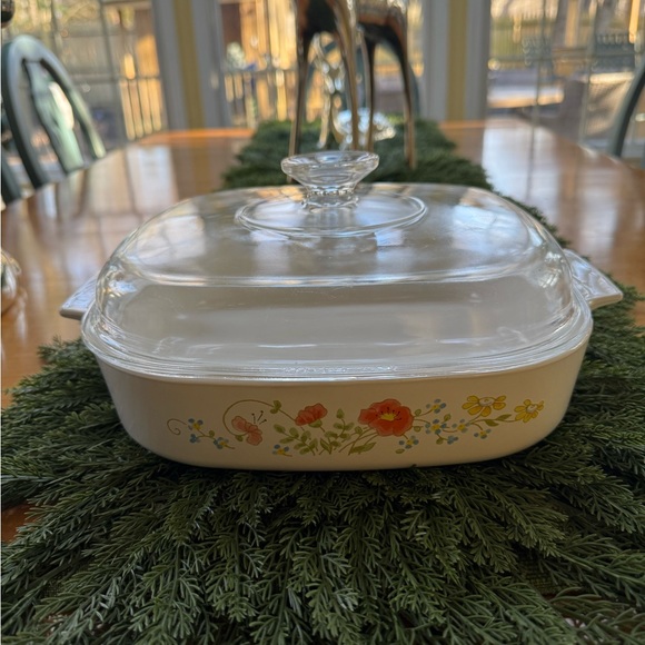 Corning Ware 2.5 Quart Casserole DishWildflower Pattern